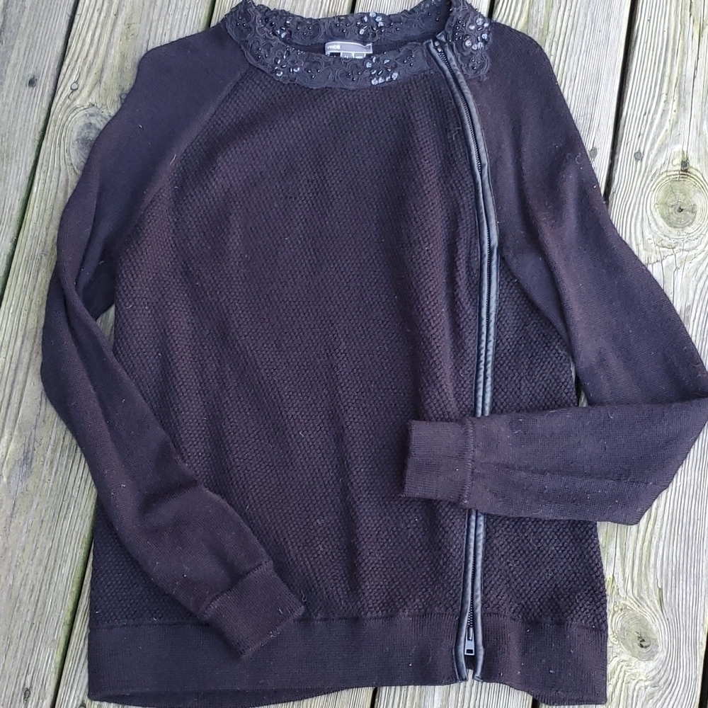 Vince Zip front Wool sweater medium EUC